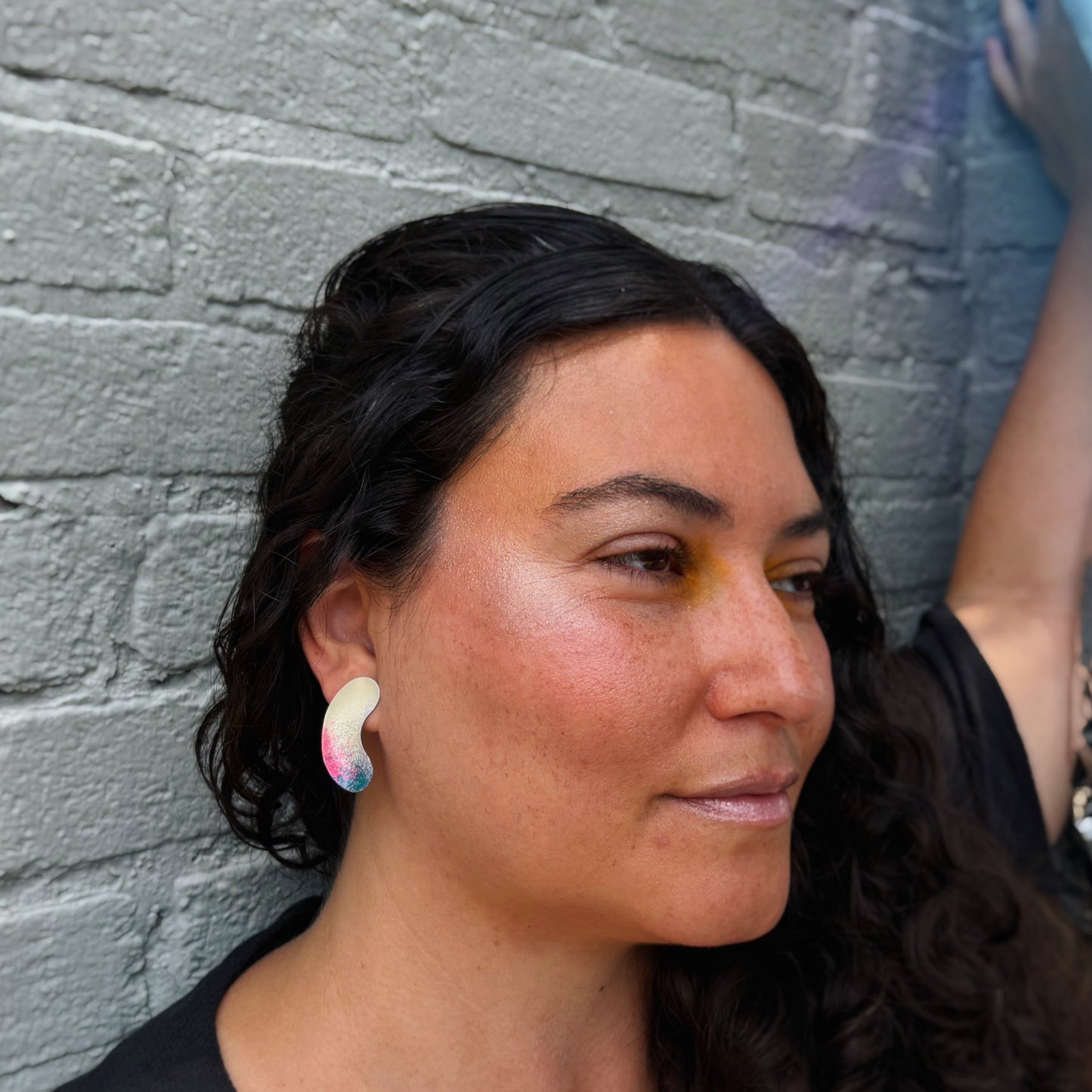 Bloom Bent Ellipse Satellite Earrings