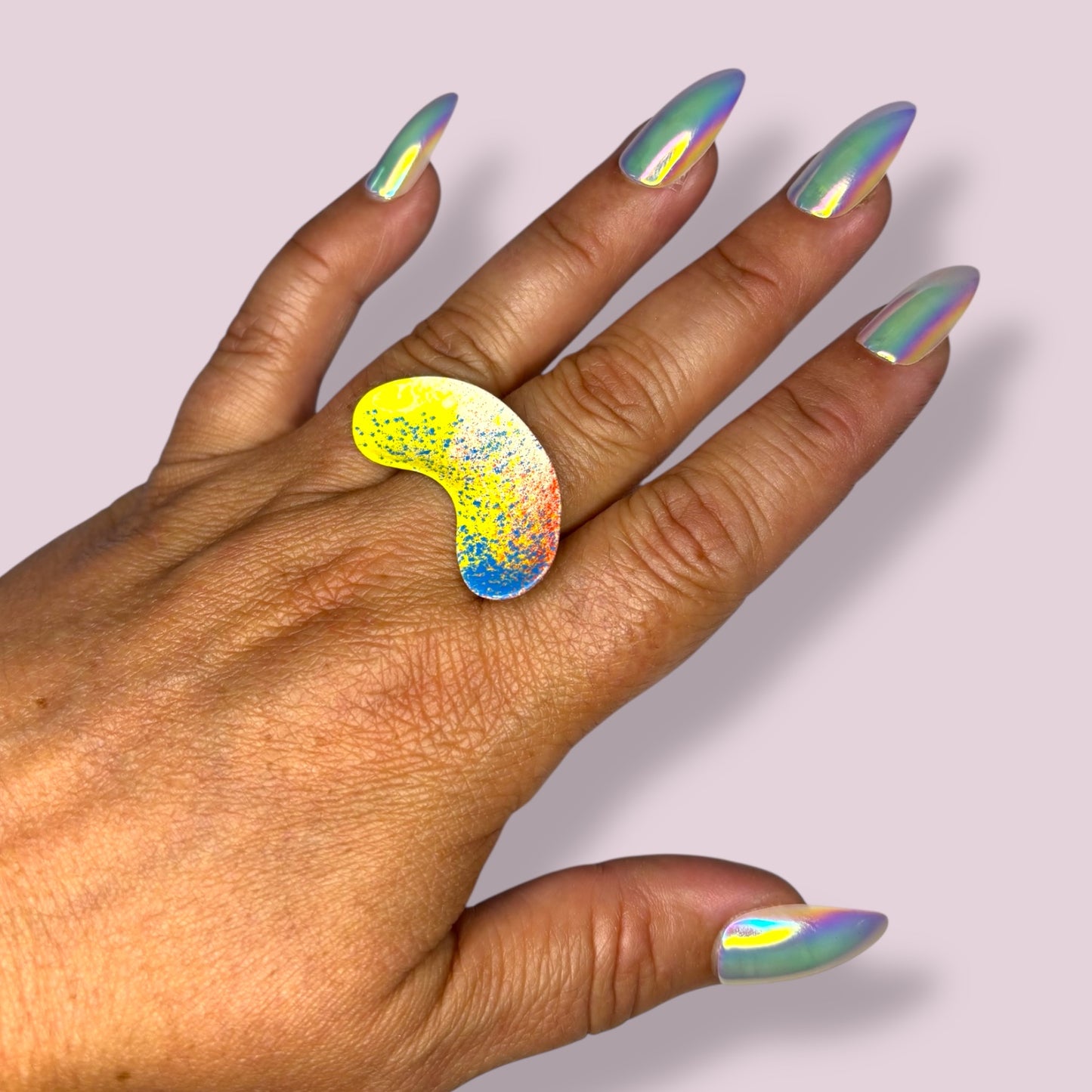 Vivid Bent Ellipse Satellite Ring