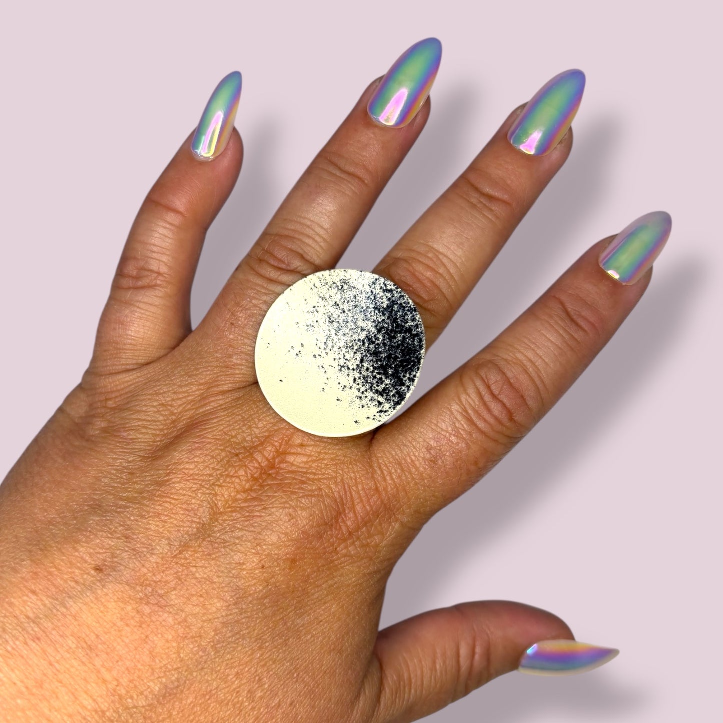 Void Round Satellite Ring