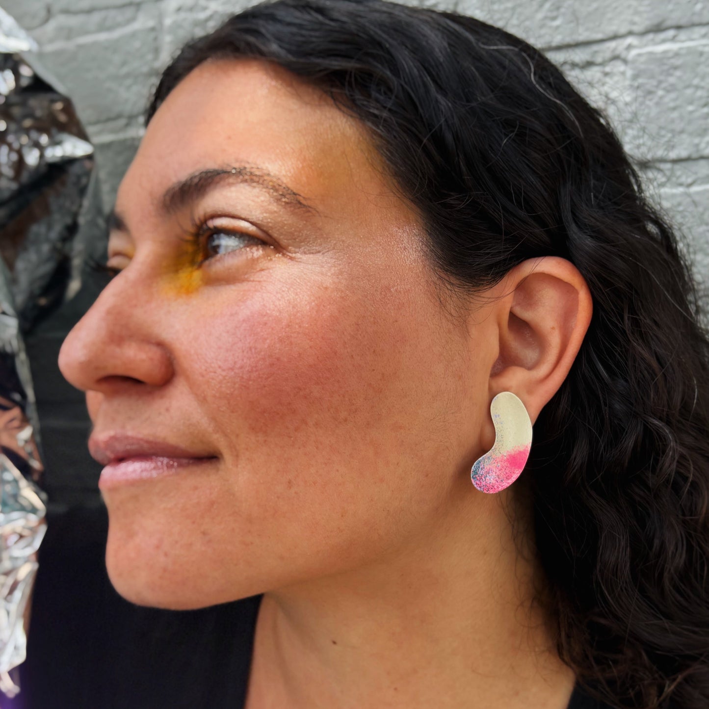 Bloom Bent Ellipse Satellite Earrings