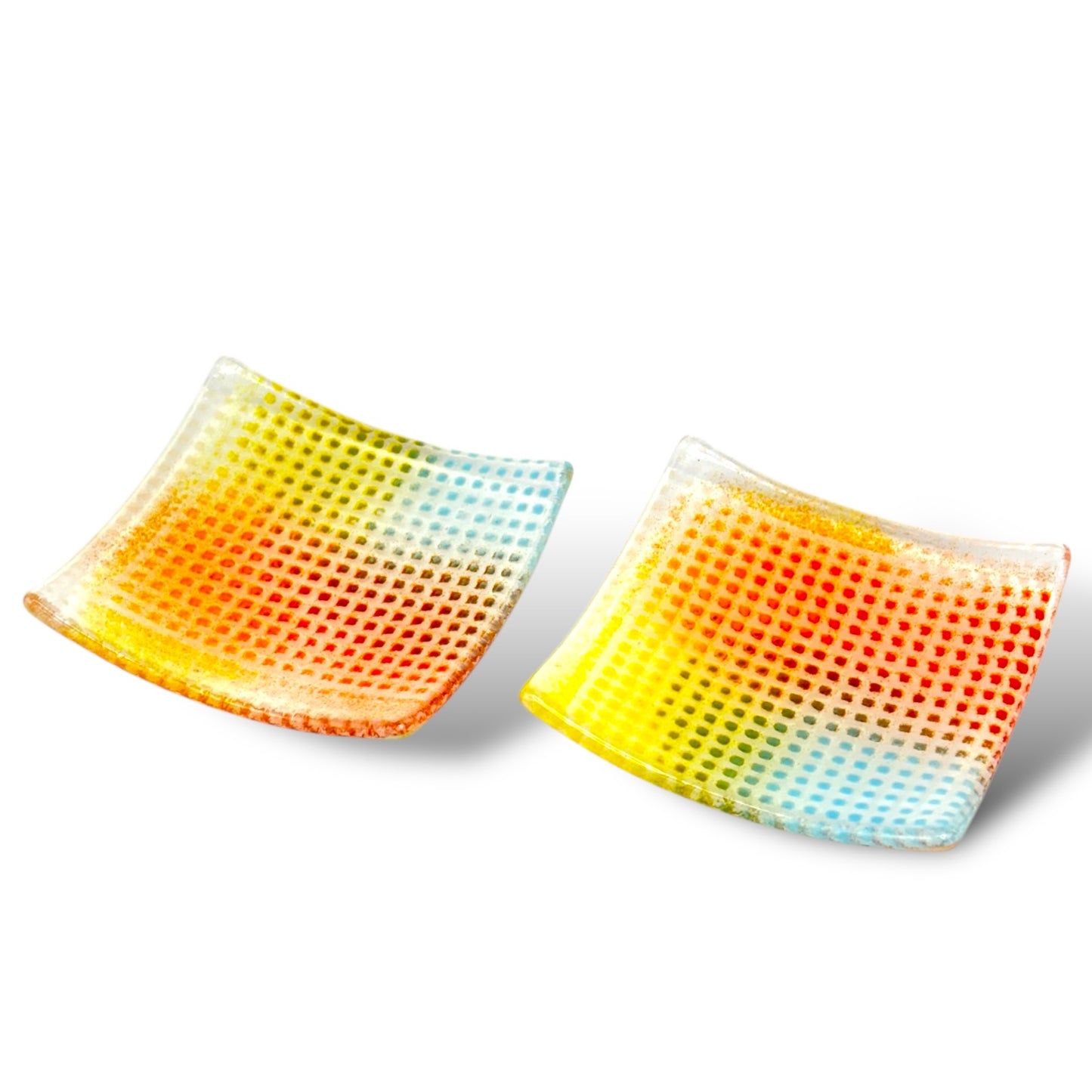 Pixelated Square Dishes