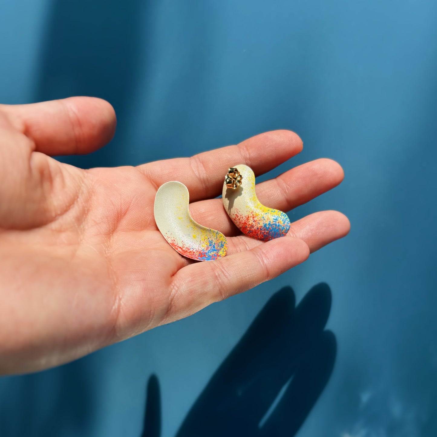 Vivid Bent Ellipse Satellite Earrings