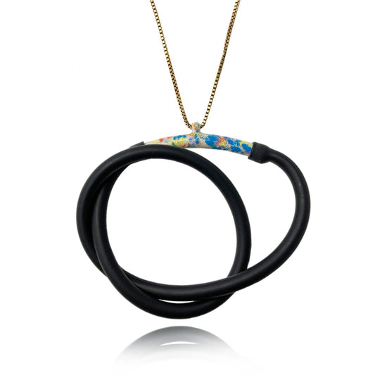 Black Loop Necklace